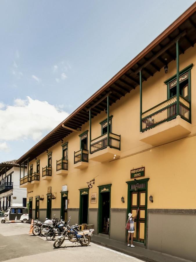 Hotel Balcones del Parque Jardín Exterior foto